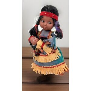 Vintage 10 Inch Native American Music Box souvenir doll And Baby EUC